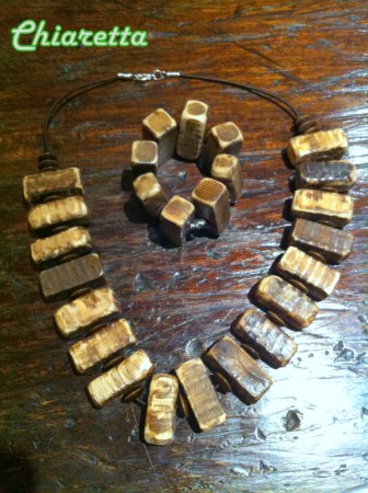 Collana e Bracciale in legno